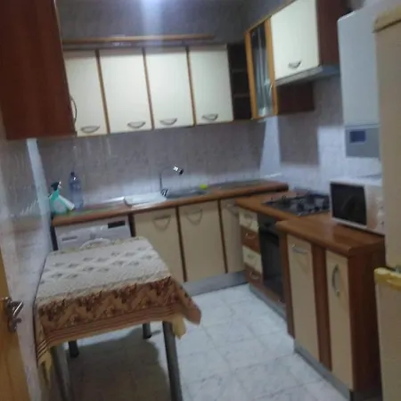 Apartament Oana * إيفوري نورد